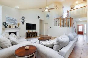 Exquisite Luxury Home near Sea World, San Antonio